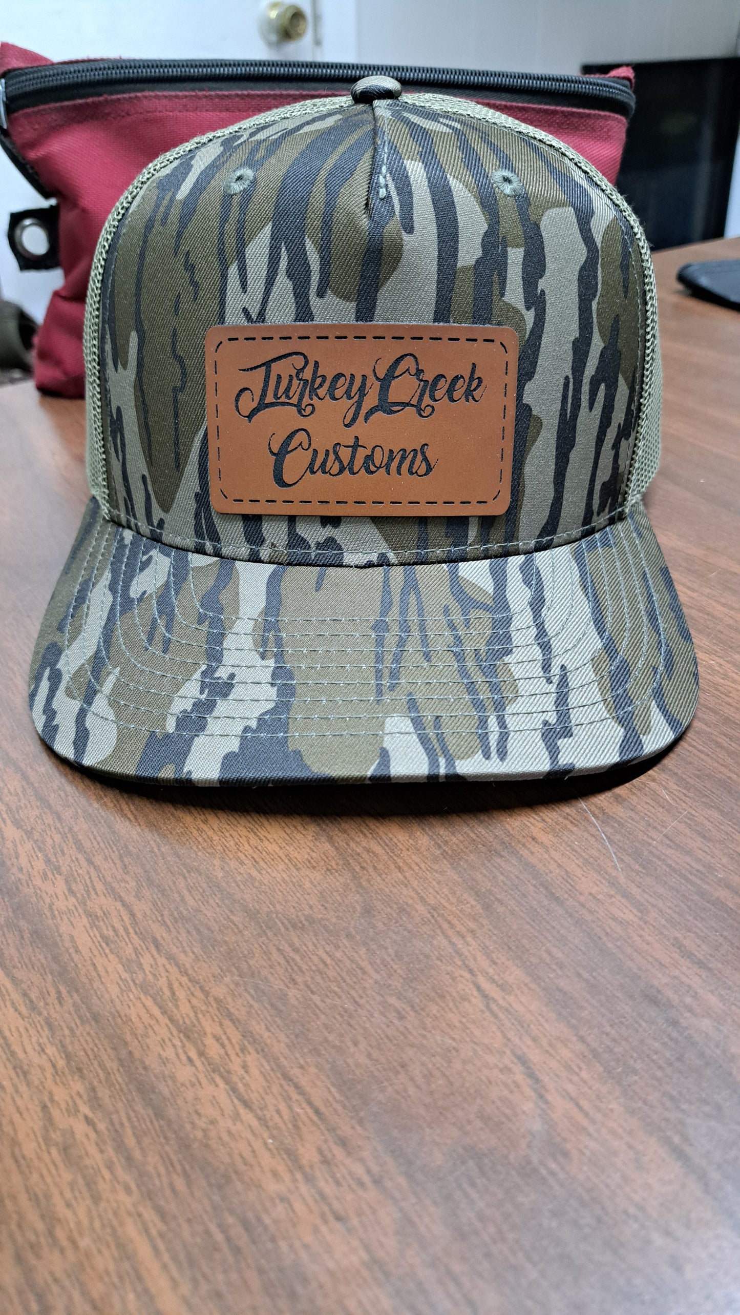Richardson 112 Original Trucker Hat.Bottom land camo !