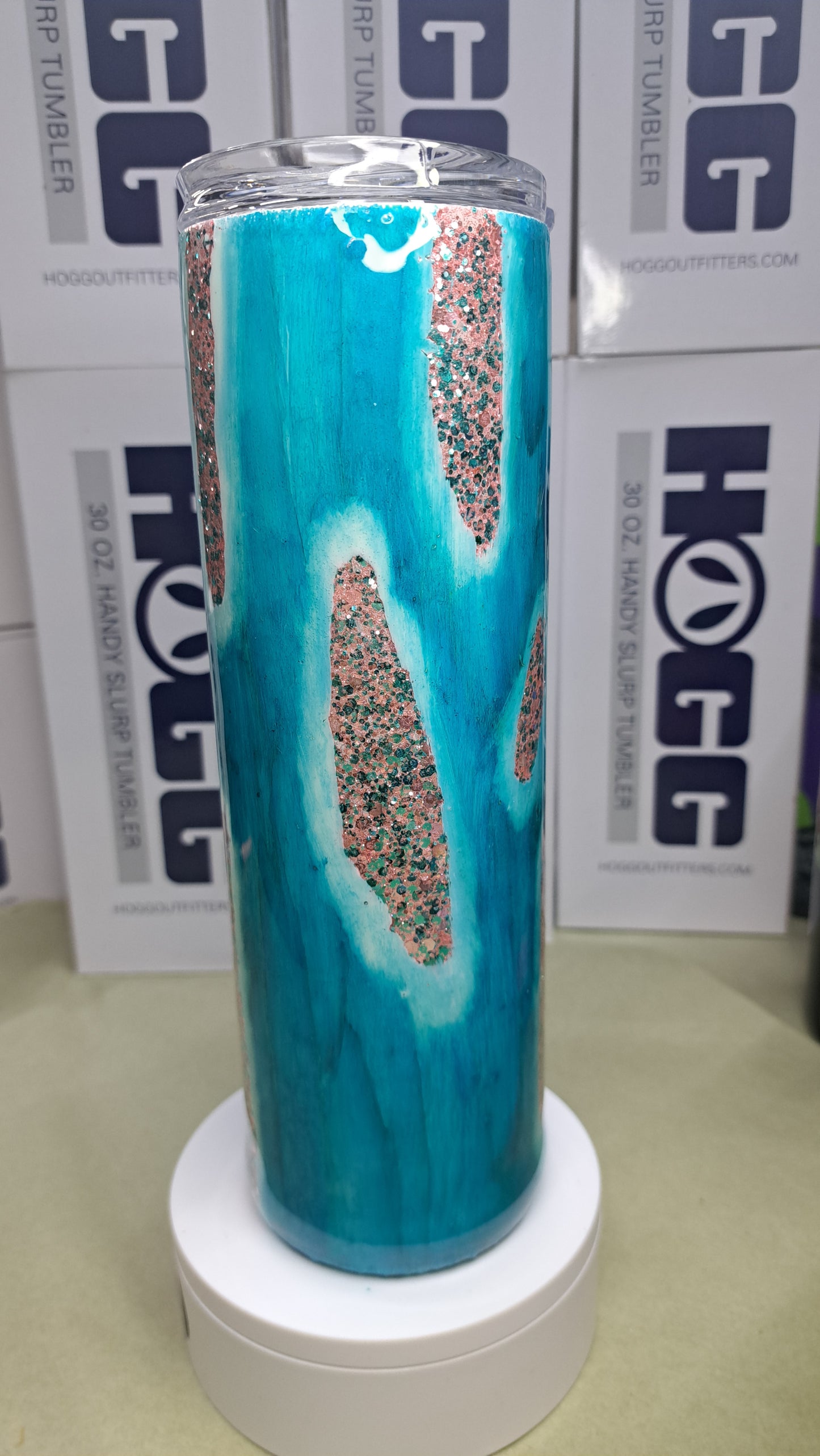 #20 Hogg 30oz skinny stainless steel drinking tumbler