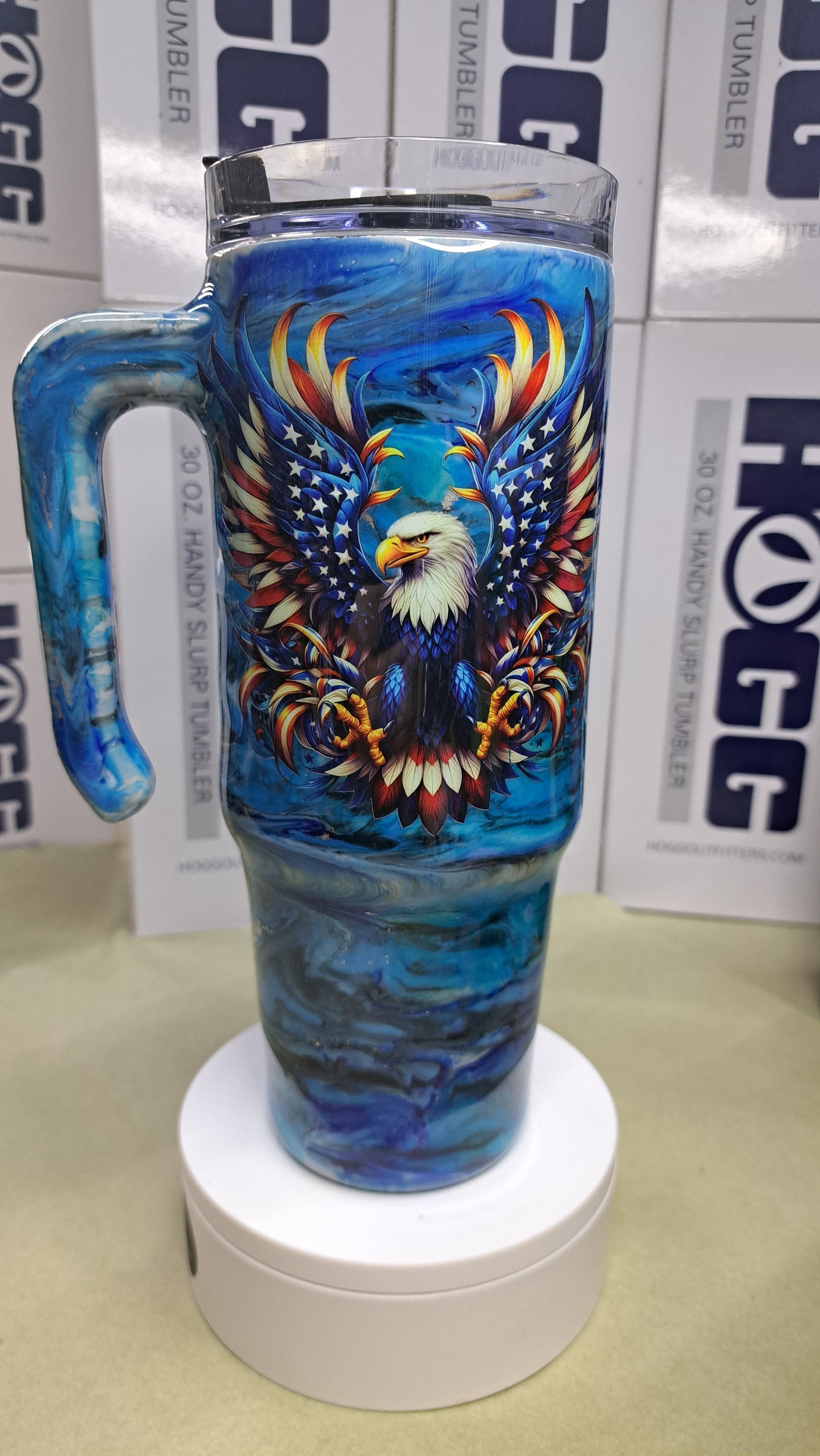 #17 Hogg 30oz Grippy stainless steel drinking tumbler.