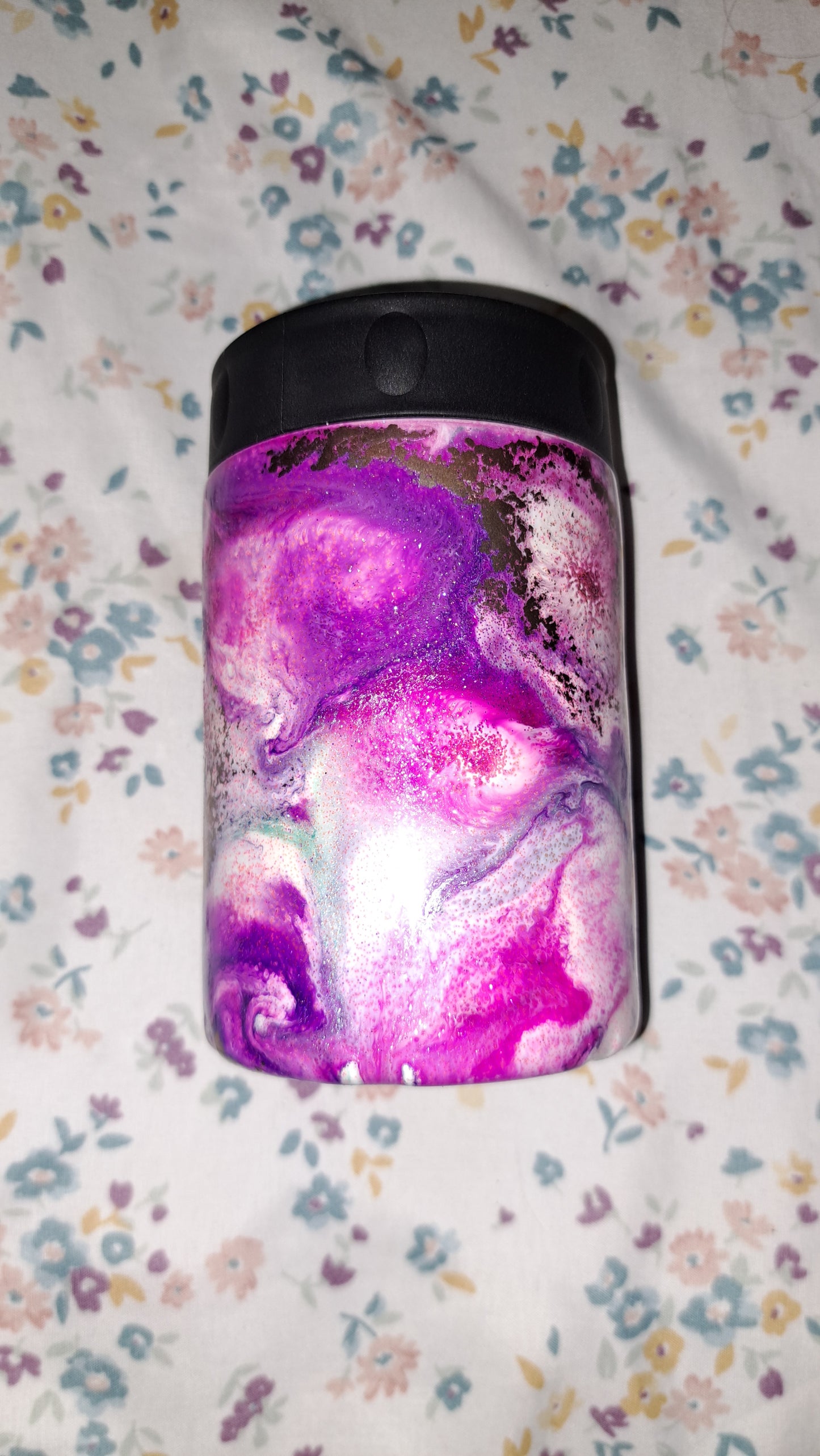 Hogg 12oz can koozie